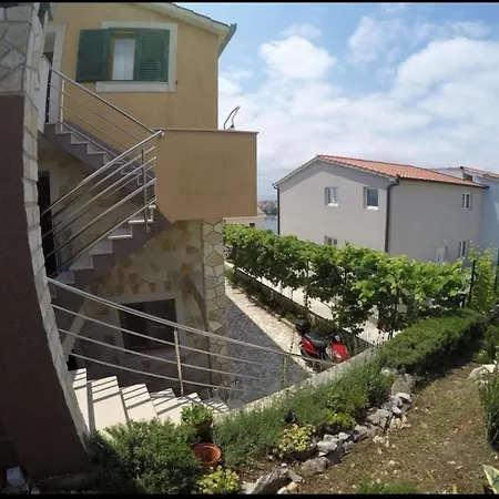 Casa Milesic 아파트