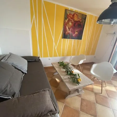 아파트 Casa Milesic 트로기르